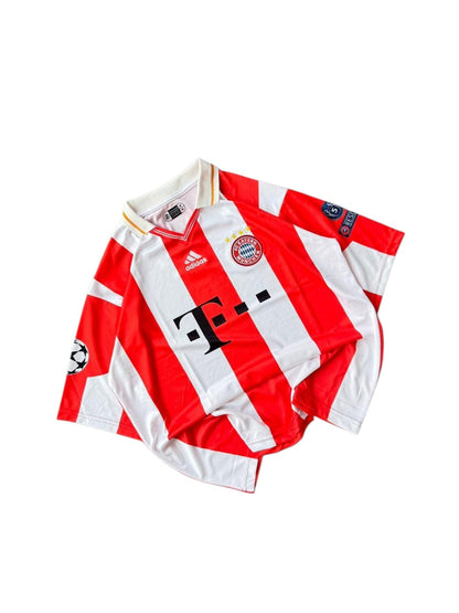 BAYERN MUNICH ROBBEN 10 2010/11 KIT