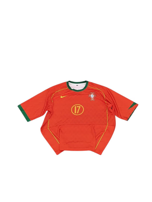 PORTUGAL 2004/06 C.RONALDO 17  HOME KIT