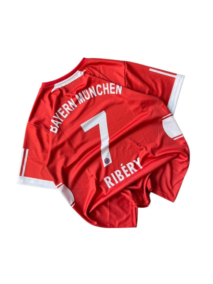 BAYERN MUNICH RIBERY 7 HOME KIT